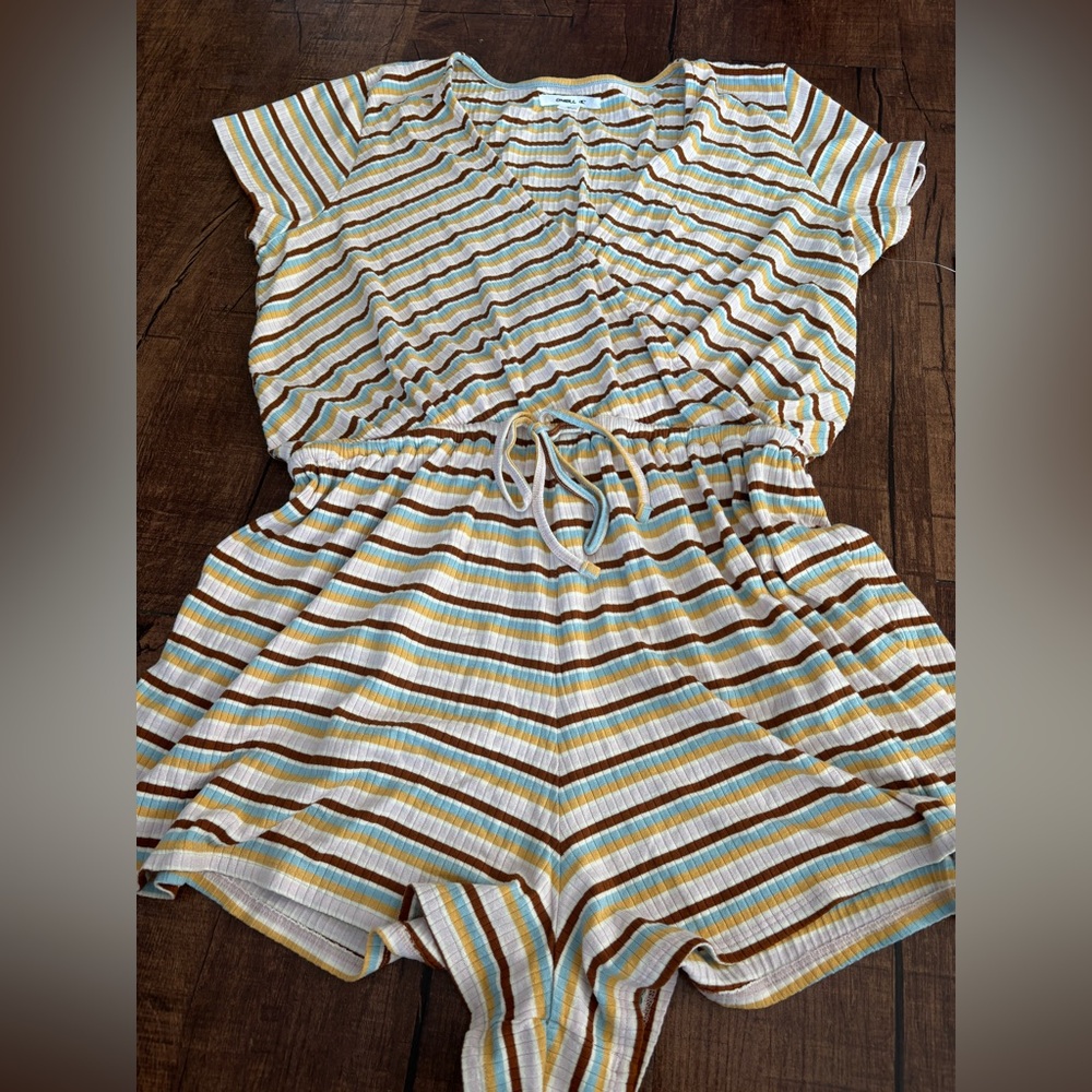 NWT | O’Neill Romper - Picture 5 of 11